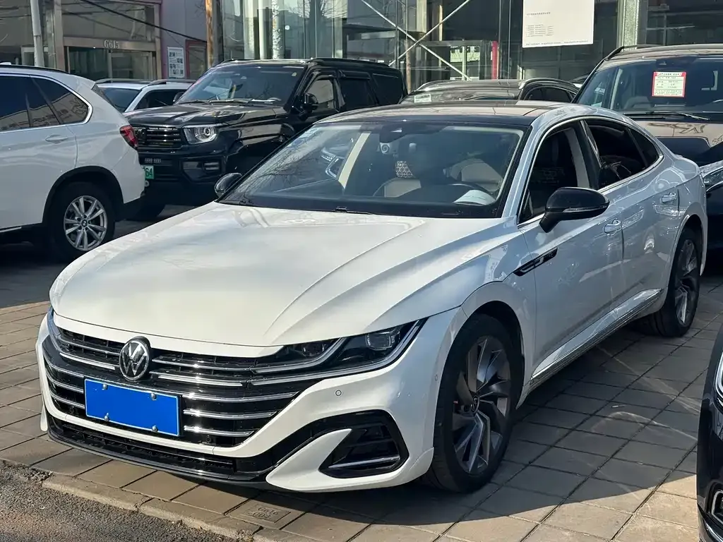 Volkswagen CC 2022 из CN, фото 1