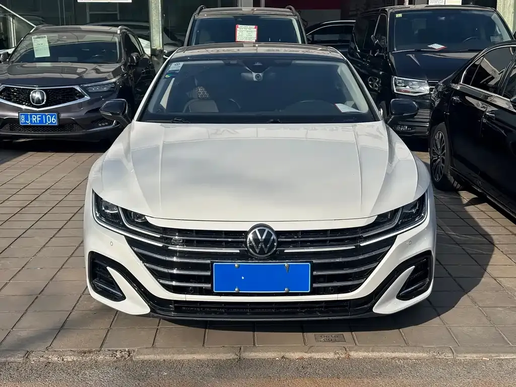 Volkswagen CC 2022 из CN, фото 4