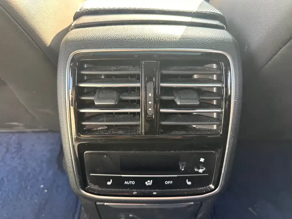 Volkswagen CC 2022 из CN, фото 2