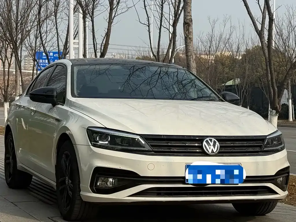 Volkswagen Lamando 2021 из CN, фото 1