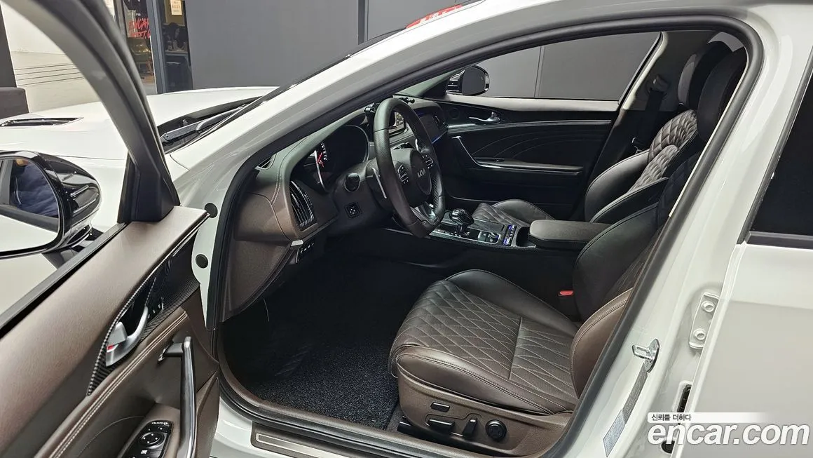 Kia Stinger 2023 из KR, фото 10