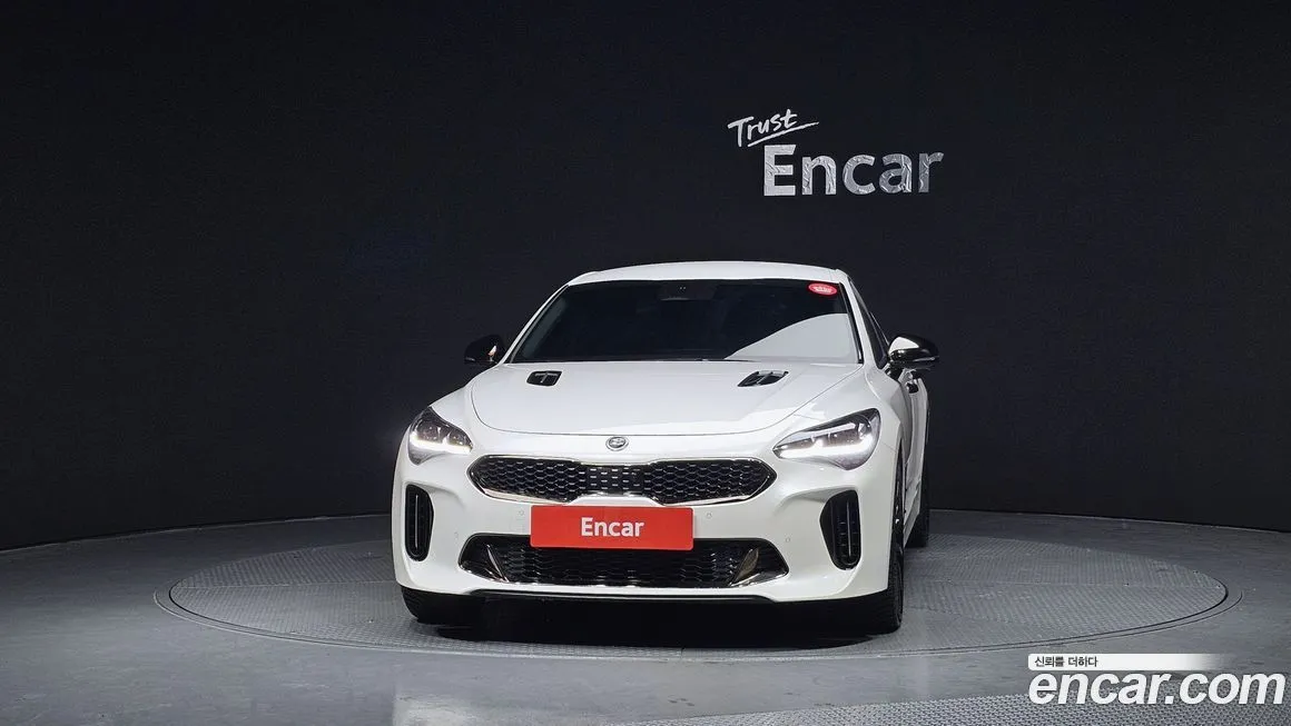 Kia Stinger 2023 из KR, фото 8