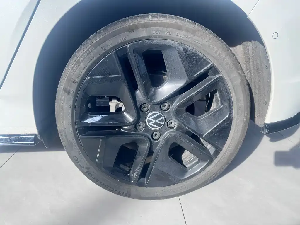 Volkswagen Golf 2025 из CN, фото 8