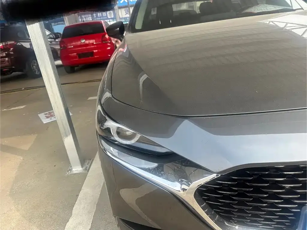 Mazda 3 Axela 2021 из CN, фото 4
