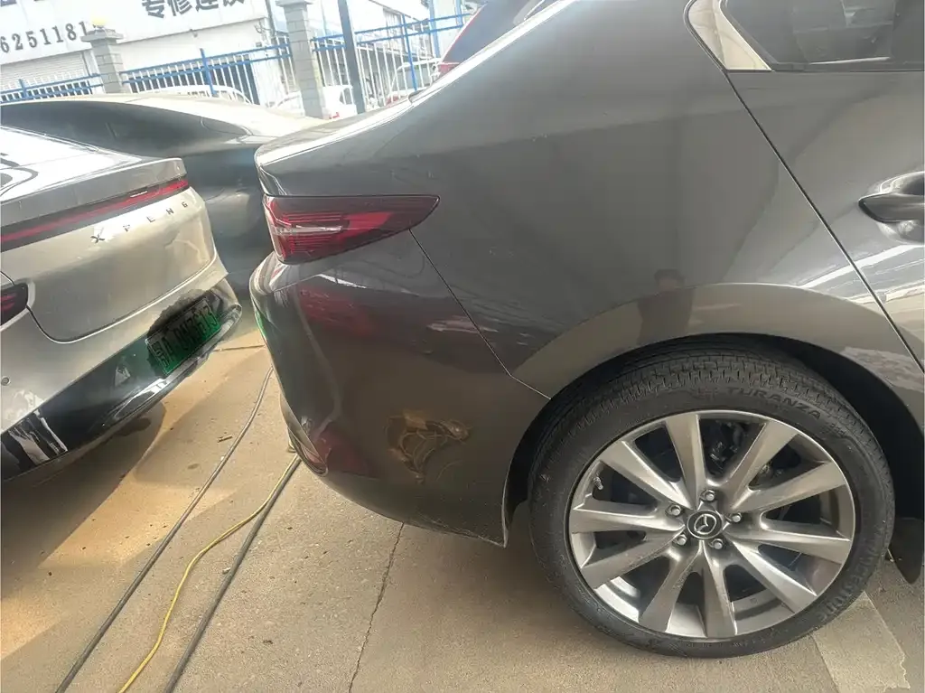Mazda 3 Axela 2021 из CN, фото 9
