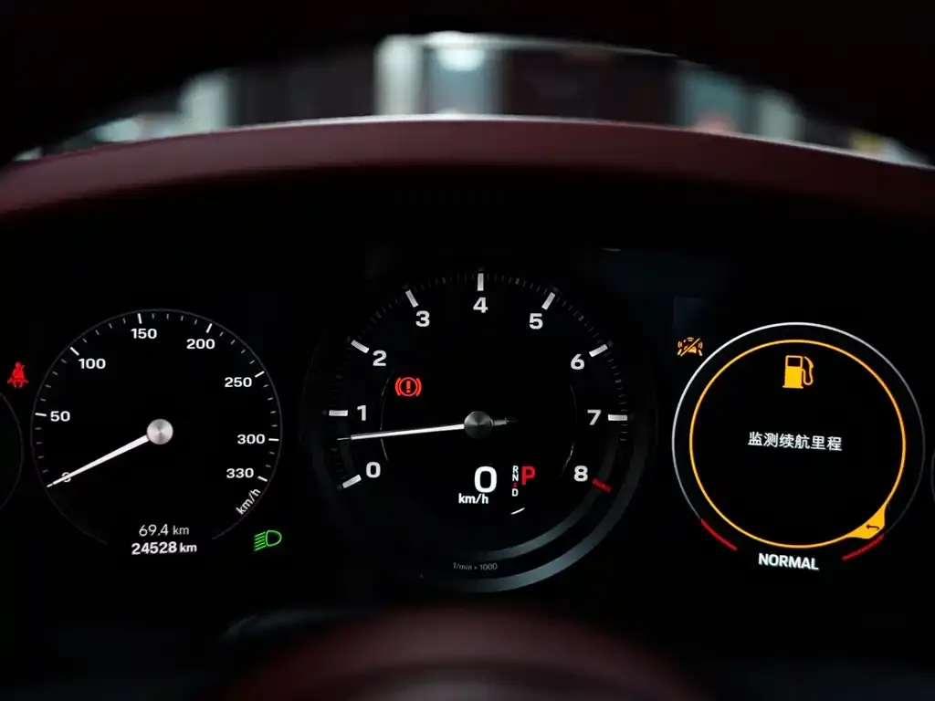 Porsche 911 2023 из CN, фото 7