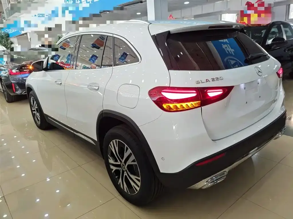 Mercedes-Benz GLA 2025 из CN, фото 10