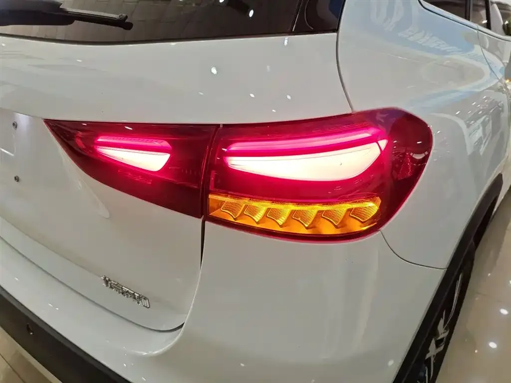 Mercedes-Benz GLA 2025 из CN, фото 2