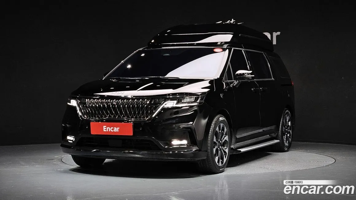 Kia Carnival — фото 1