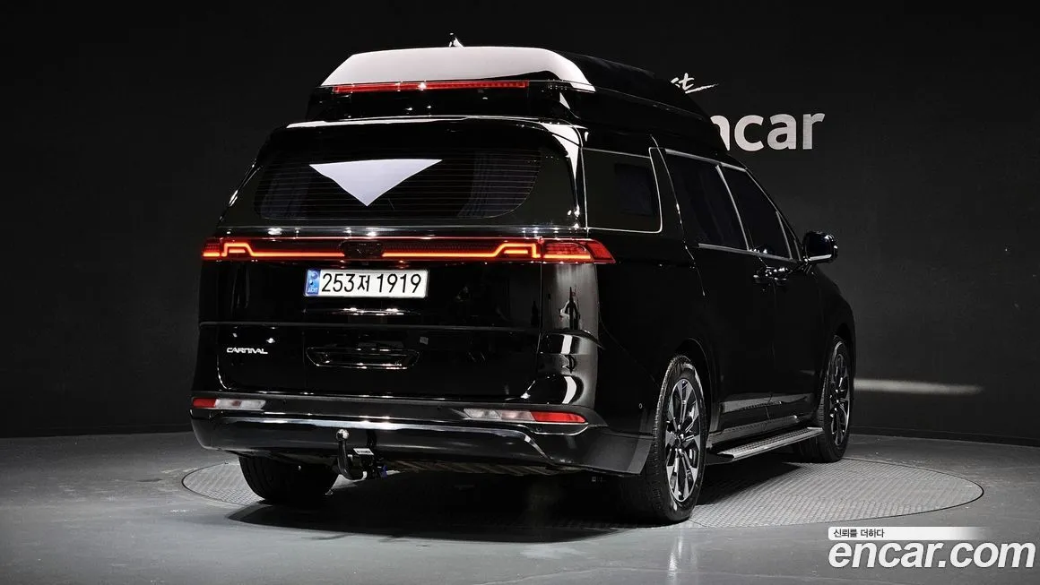 Kia Carnival — фото 3