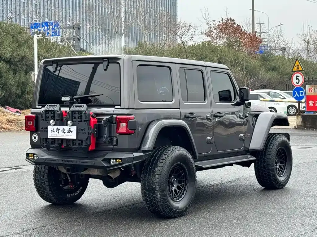 Jeep Wrangler 2021 из CN, фото 3