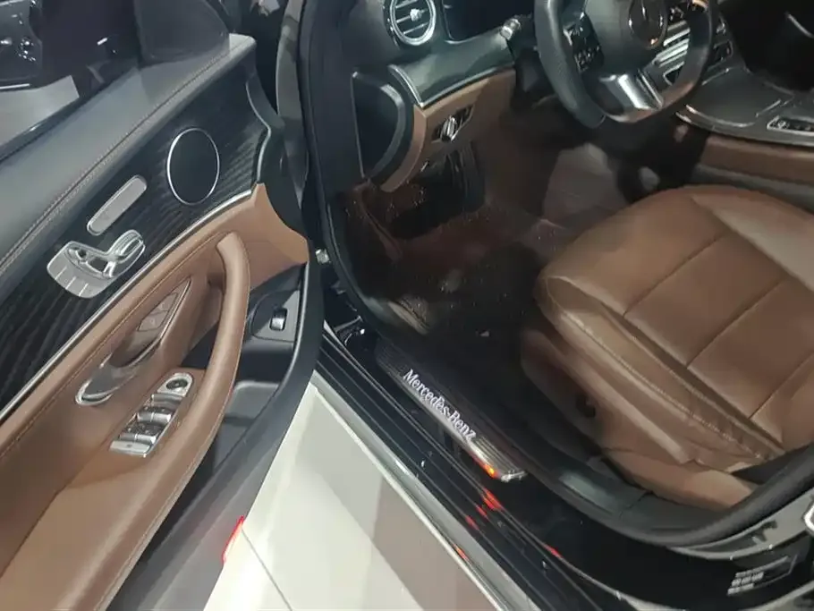 Mercedes-Benz E-Class 2023 из CN, фото 4