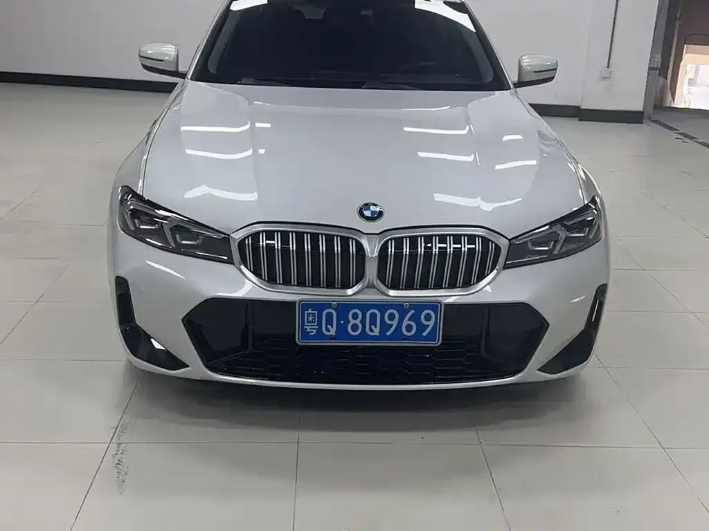 BMW 3 Series 2023 из CN, фото 3