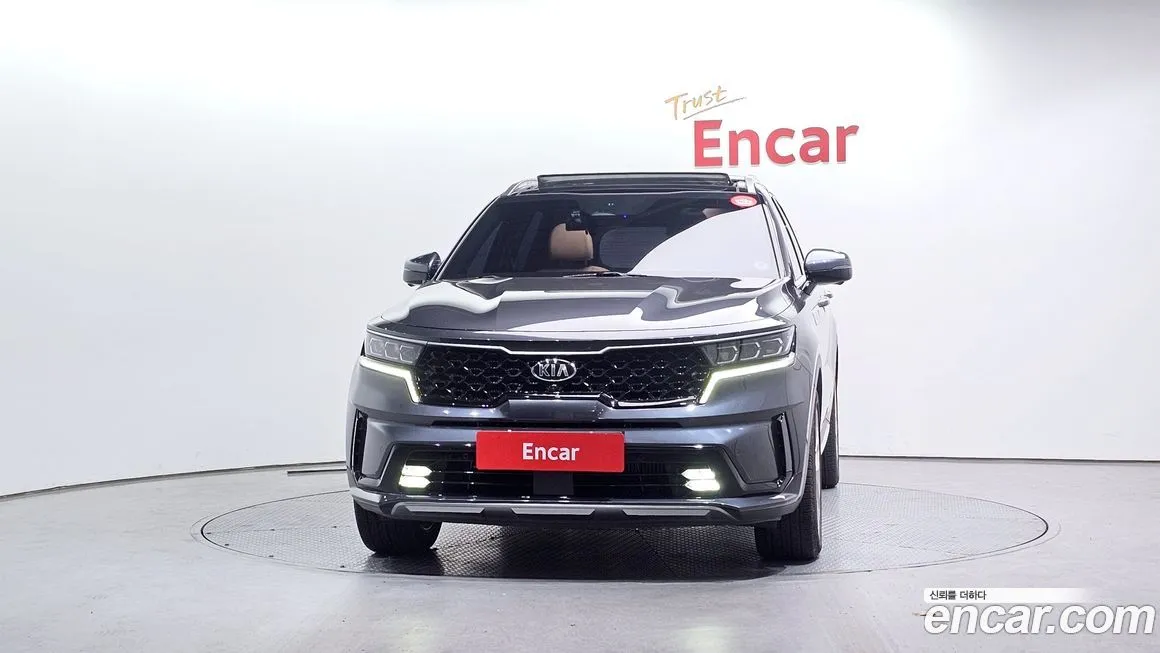 Kia Sorento — фото 4