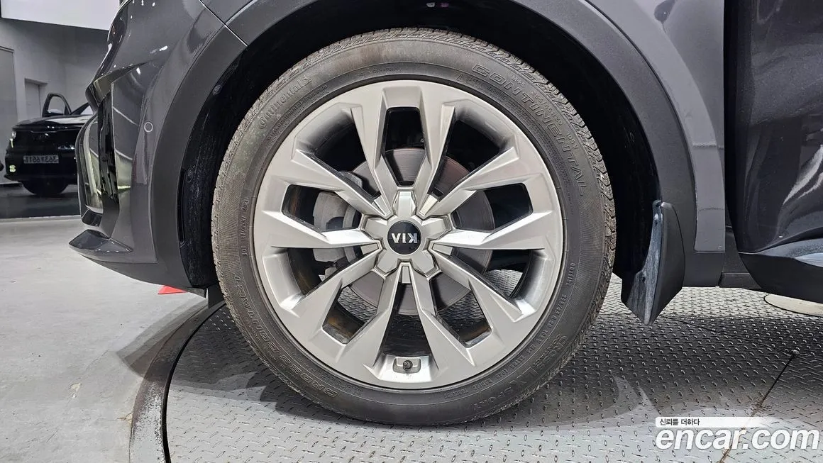 Kia Sorento — фото 7