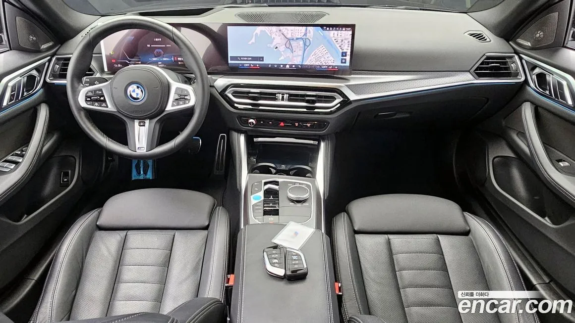 BMW i4 — фото 6