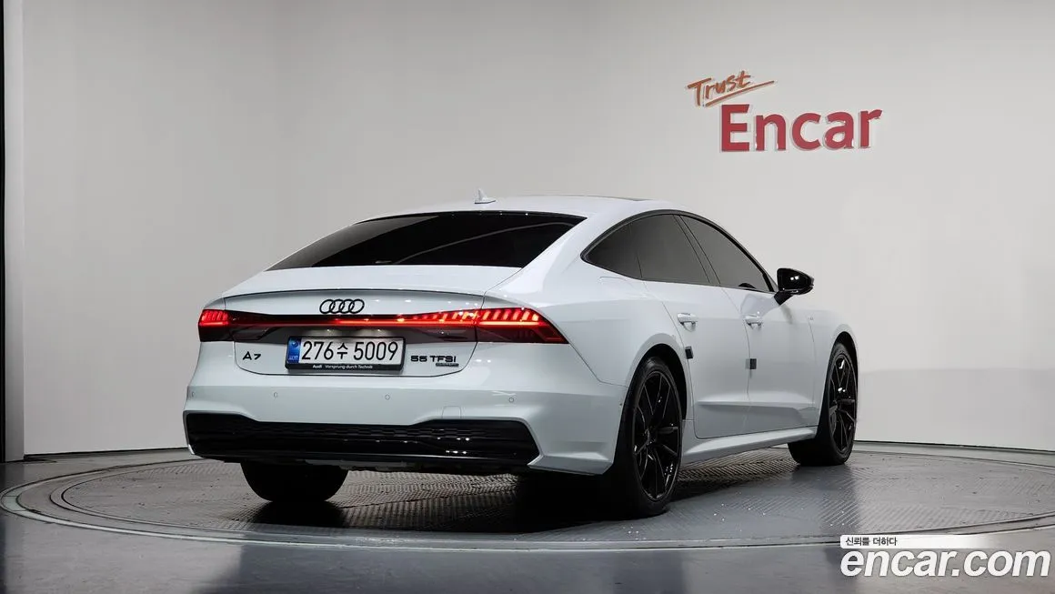 Audi A7 — фото 7