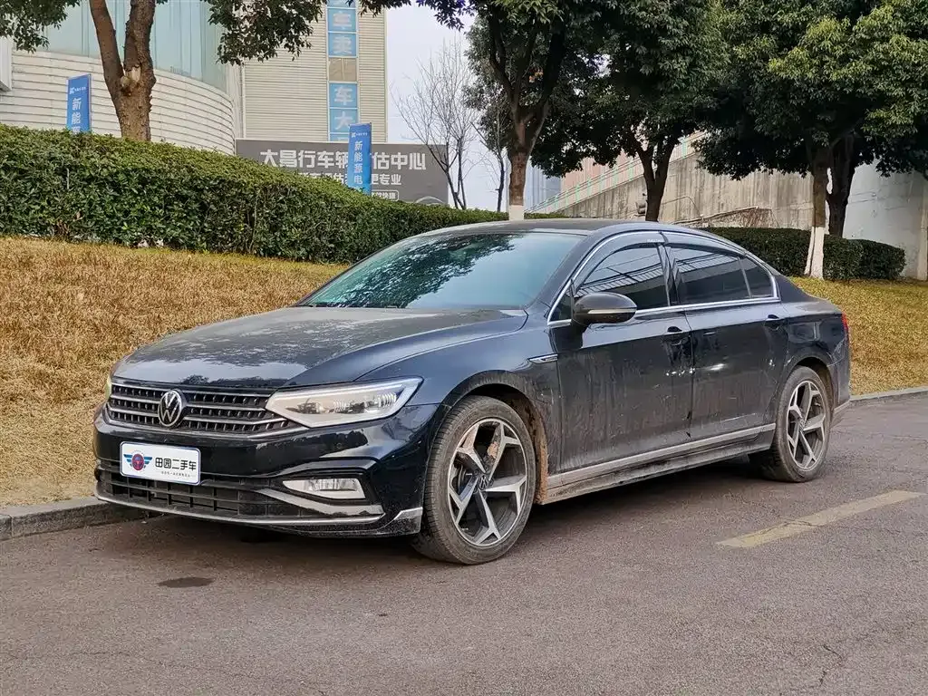 Volkswagen Magotan 2023 из CN, фото 1