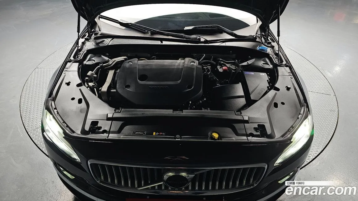 Volvo S90 2023 из KR, фото 9