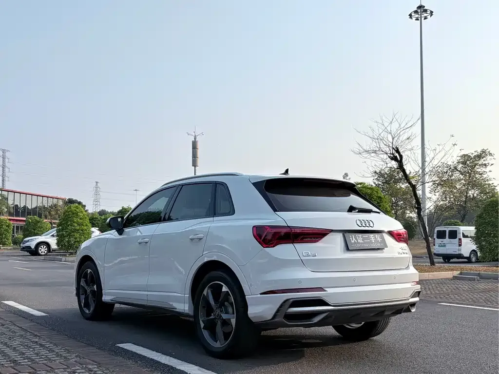 Audi Q3 2022 из CN, фото 5