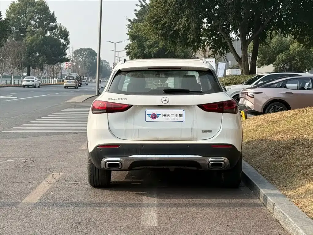 Mercedes-Benz GLA 2023 из CN, фото 7