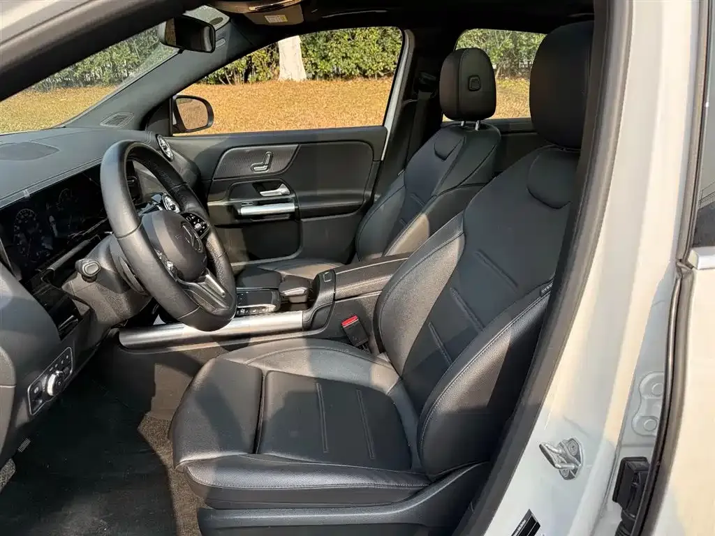 Mercedes-Benz GLA 2023 из CN, фото 2