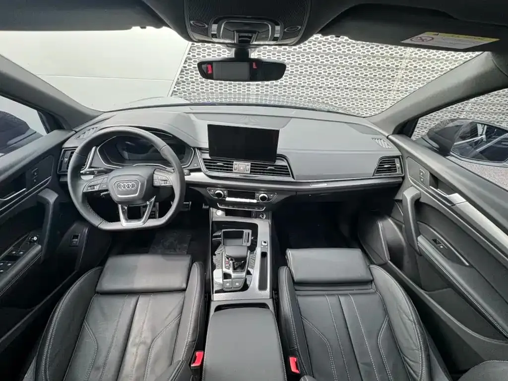 Audi Q5L 2023 из CN, фото 3