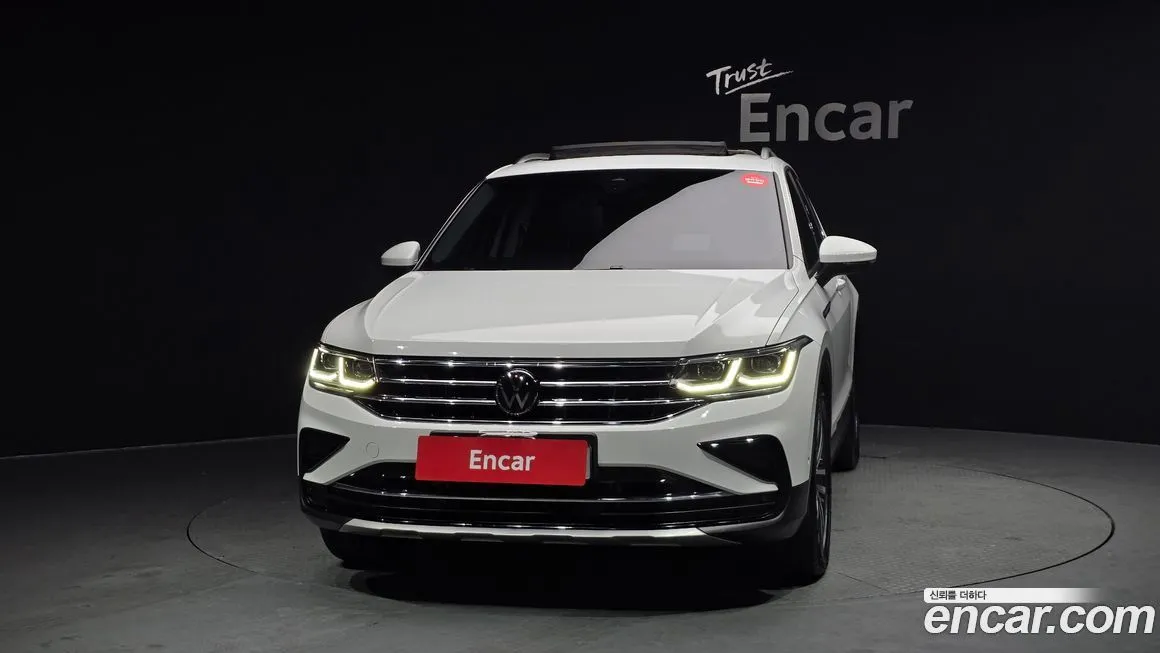 Volkswagen Tiguan — фото 6