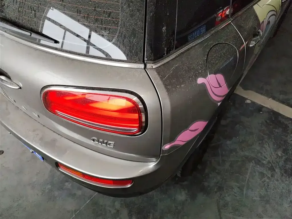 MINI Clubman — фото 7