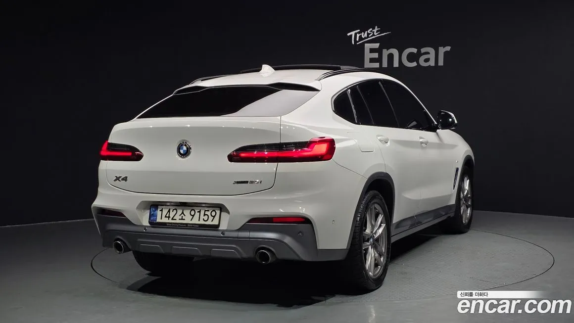 BMW X4 2021 из KR, фото 4