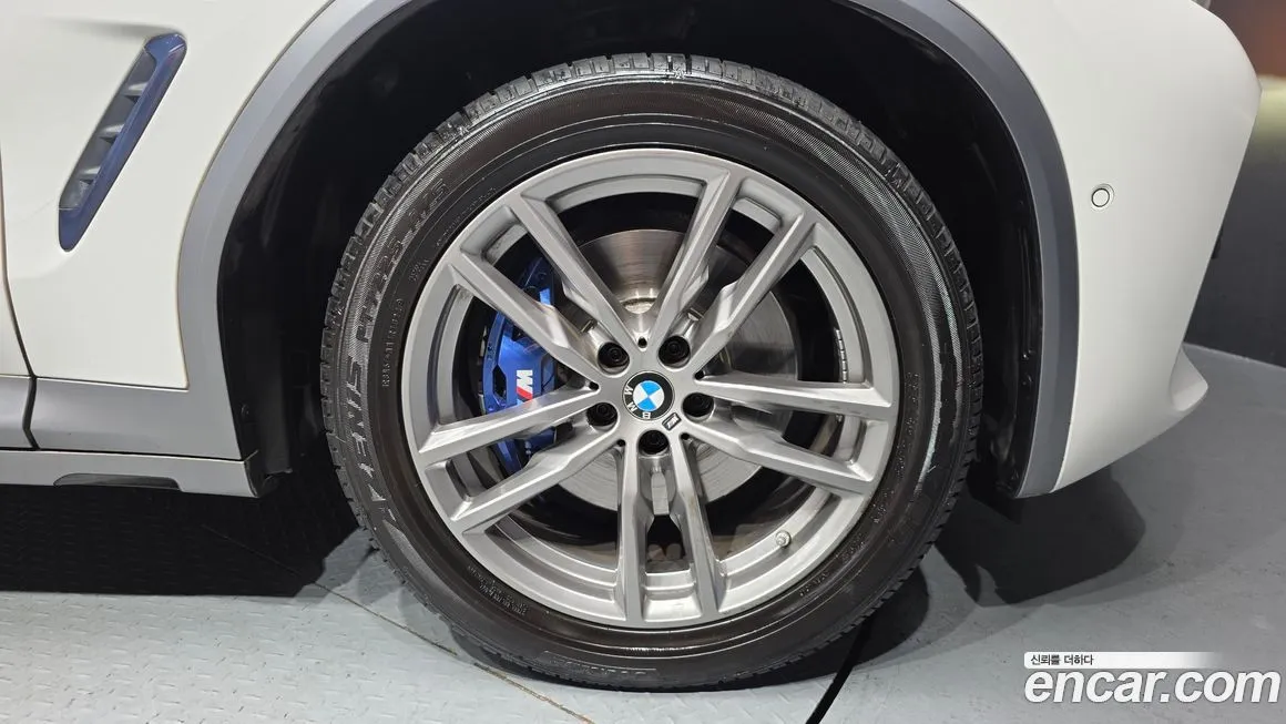 BMW X4 2021 из KR, фото 2