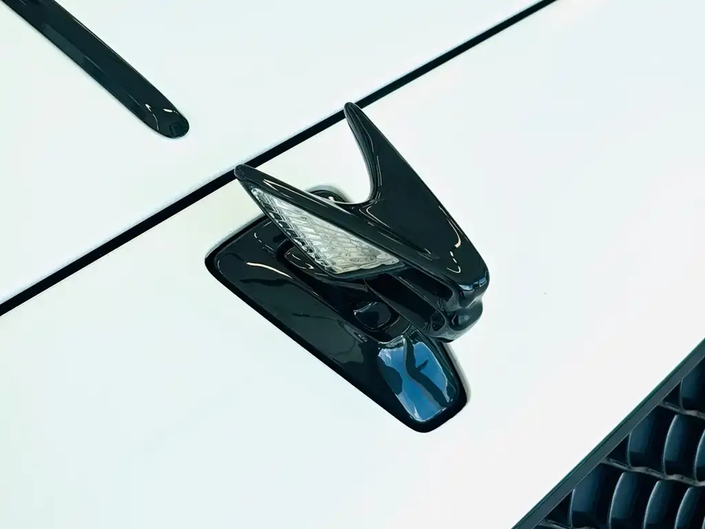Bentley Flying Spur 2024 из CN, фото 2