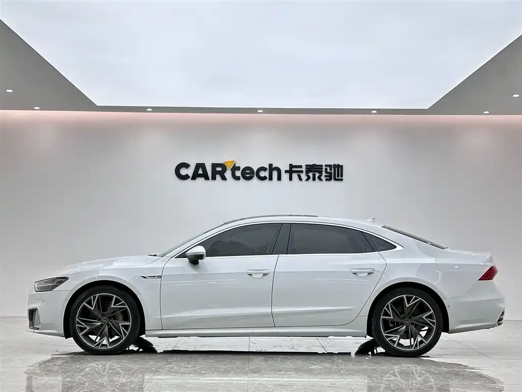 Audi A7L 2024 из CN, фото 3