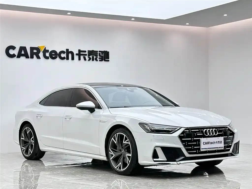 Audi A7L 2024 из CN, фото 8
