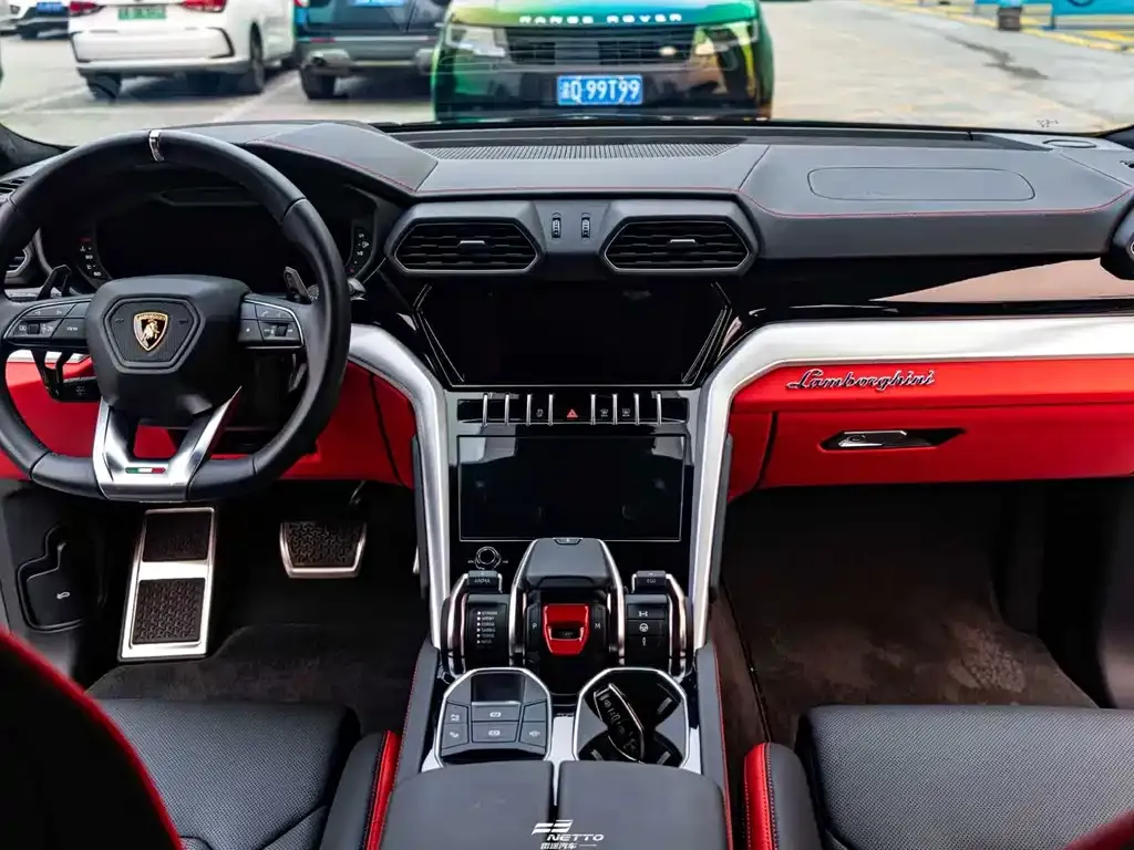 Lamborghini Urus 2025 из CN, фото 10