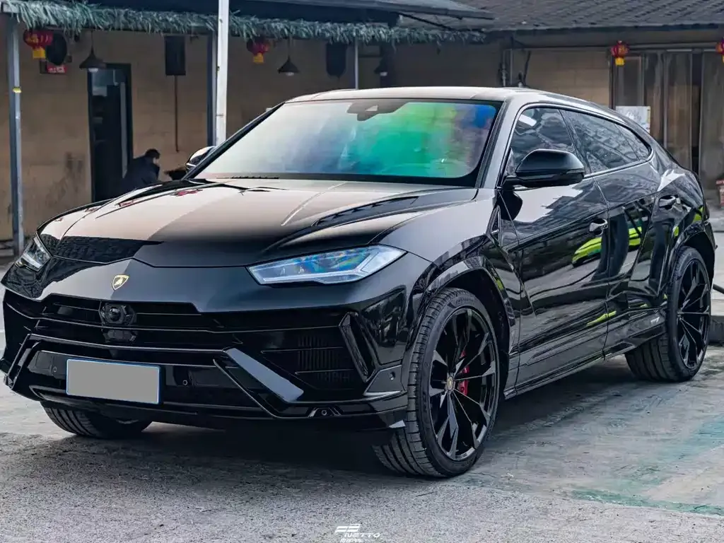 Lamborghini Urus 2025 из CN, фото 8