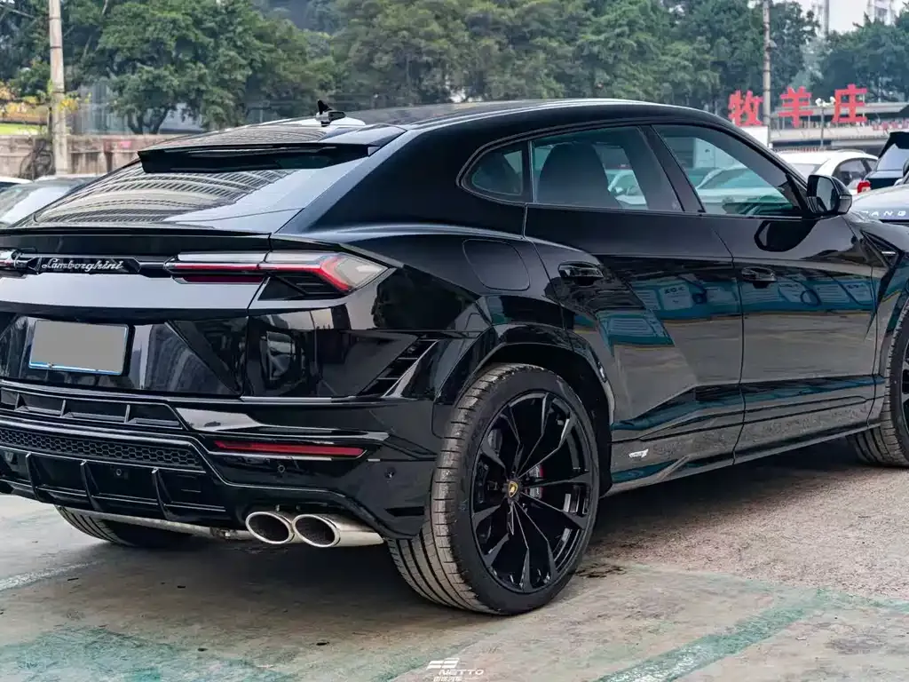 Lamborghini Urus 2025 из CN, фото 6