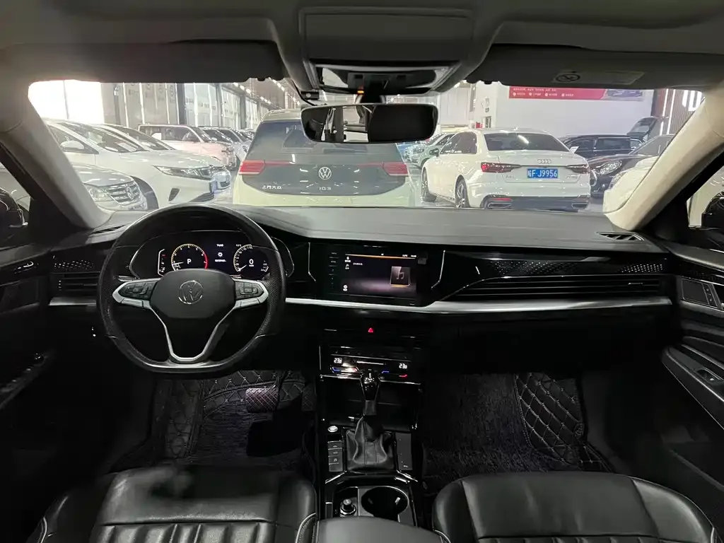 Volkswagen Passat 2022 из CN, фото 4