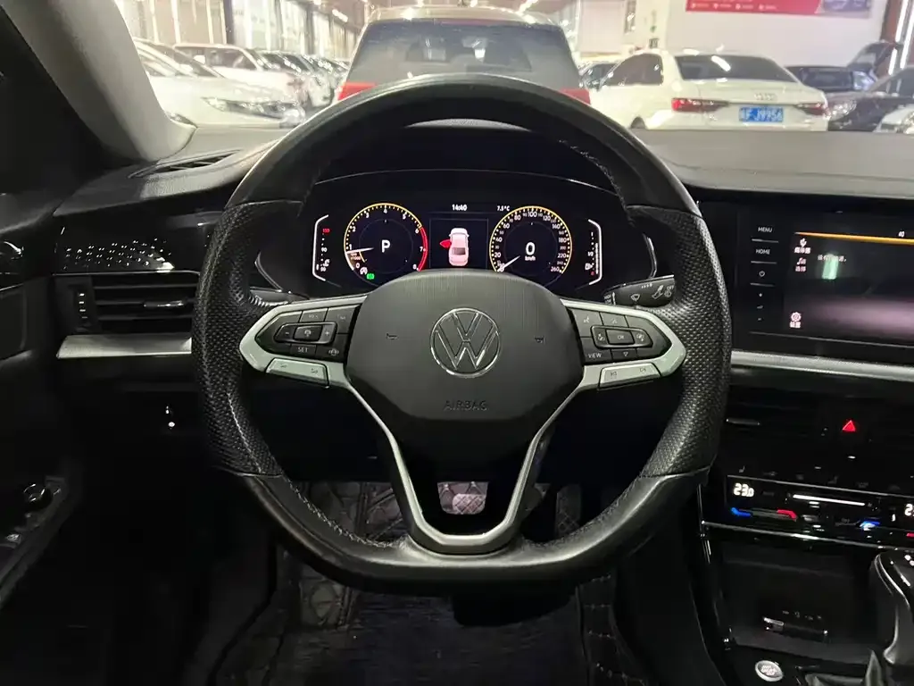 Volkswagen Passat 2022 из CN, фото 5