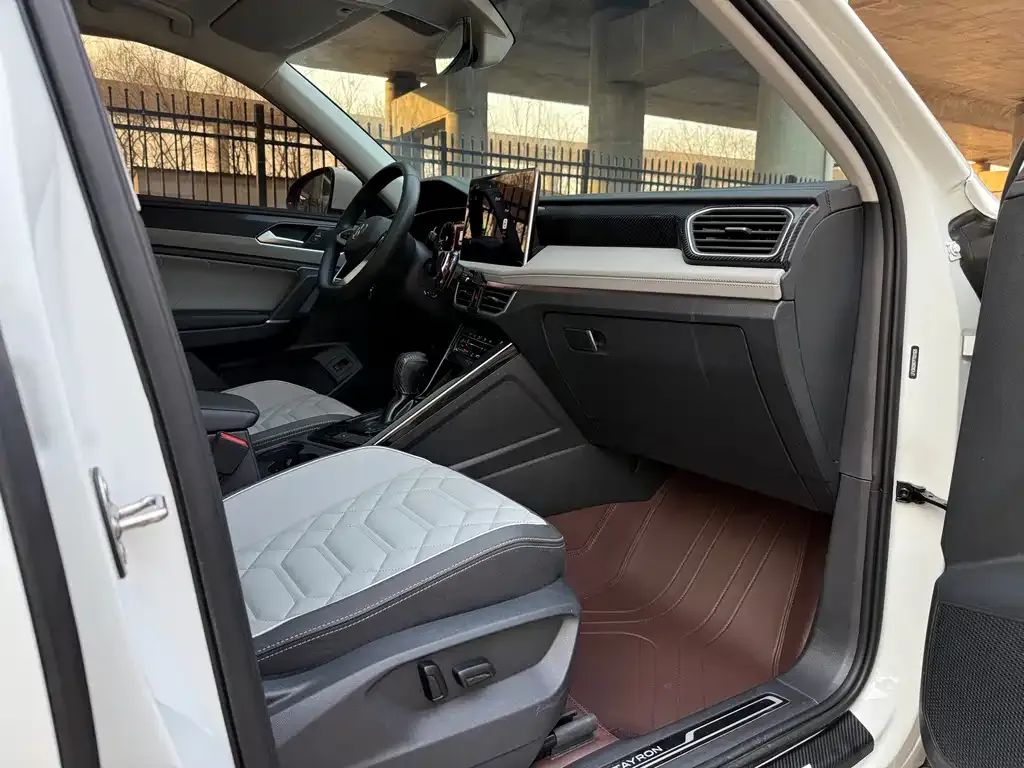 Volkswagen Tayron 2023 из CN, фото 3
