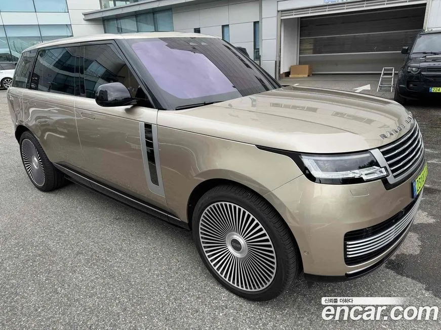 Land Rover Range Rover 2023 из KR, фото 5
