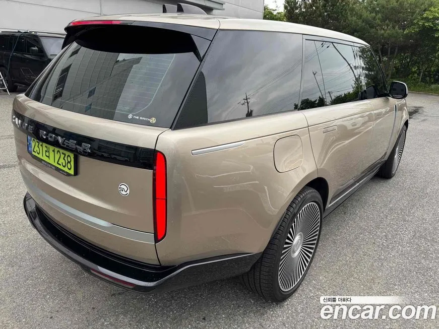 Land Rover Range Rover 2023 из KR, фото 6