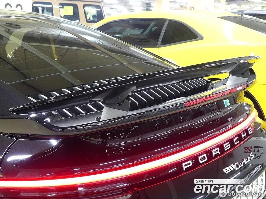 Porsche 911 2024 из KR, фото 10