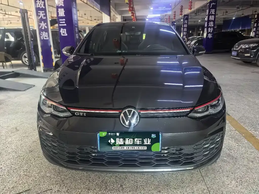 Volkswagen Golf GTI 2023 из CN, фото 4