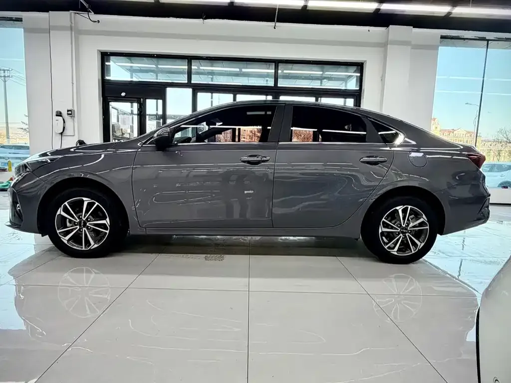 Kia K3 2022 из CN, фото 10