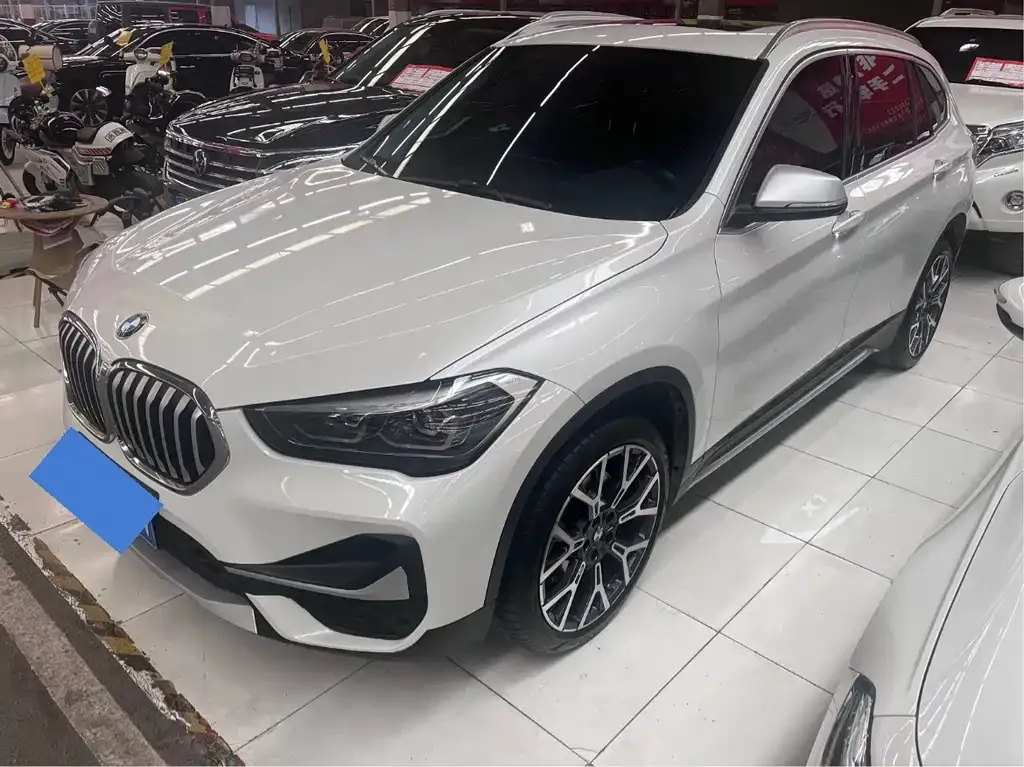 BMW X1 2021 из CN, фото 1