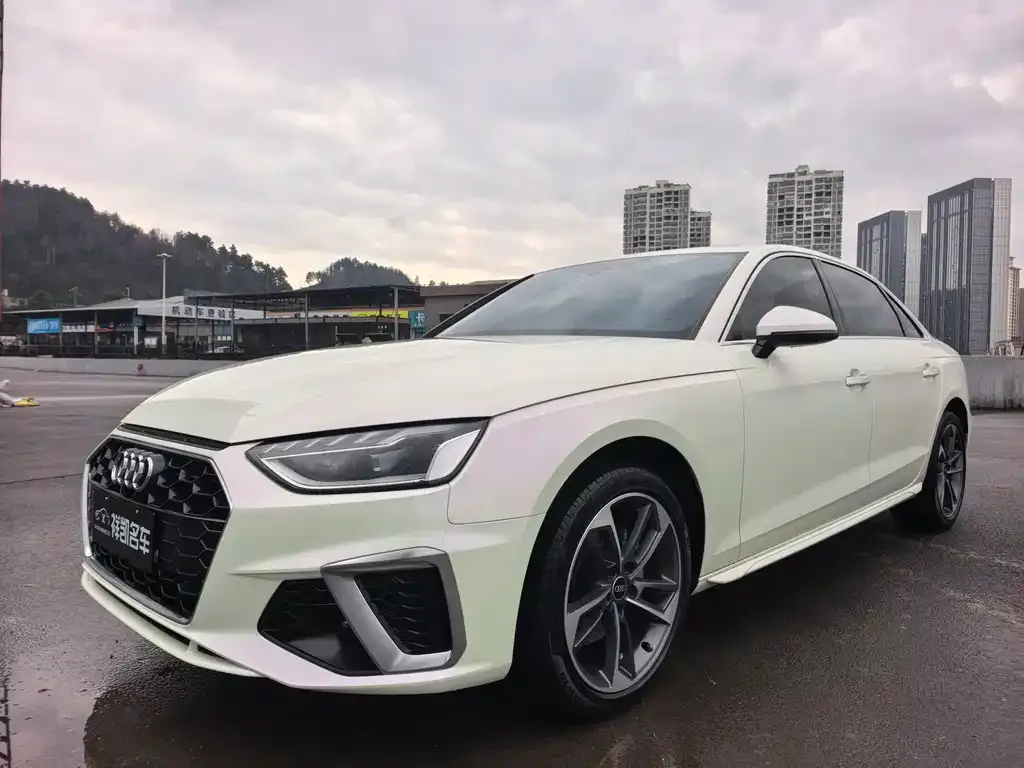 Audi A4L 2024 из CN, фото 1