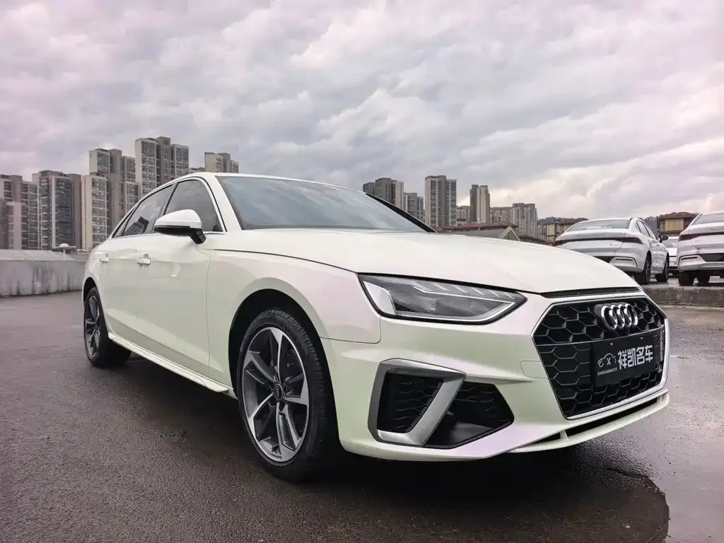 Audi A4L 2024 из CN, фото 8