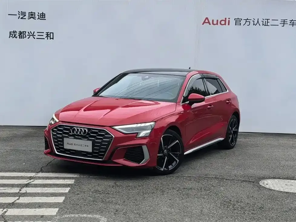 Audi A3 2022 из CN, фото 1