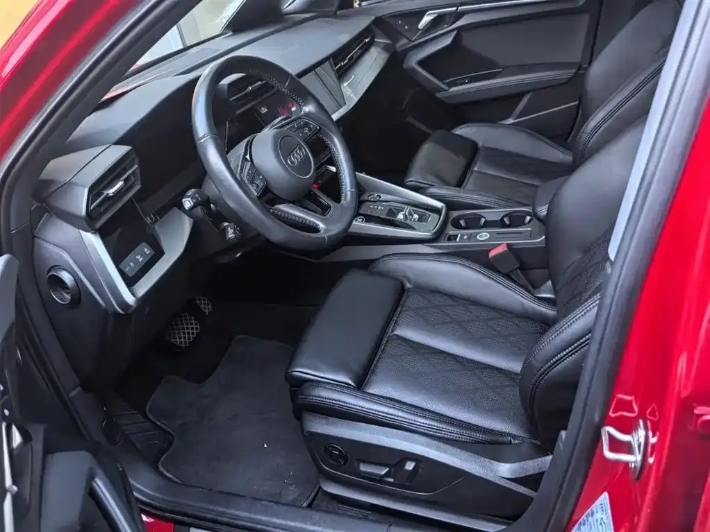 Audi A3 2022 из CN, фото 10